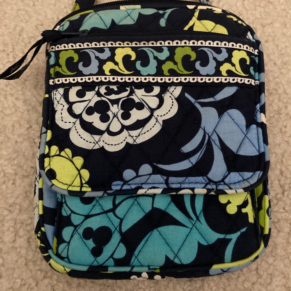 Disney Vera Bradley Where’s Mickey Mini Hipster - Picture 2 of 13